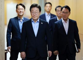 '실용외교' 李대통령, 한미 상호관세 협상 첫 시험대 넘겼나