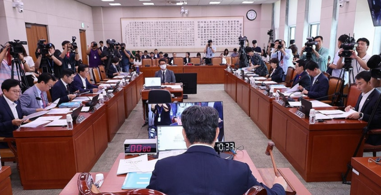 노란봉투법, 민주당 주도로 국회 법사위 통과