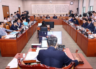 [종합] 방송3법·노란봉투법·상법 모두 법사위 통과…4일 본회의 상정