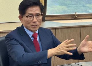 김문수, 세제 개편안에 "'증시 계엄령' 수준 '조세 폭탄' 던져"