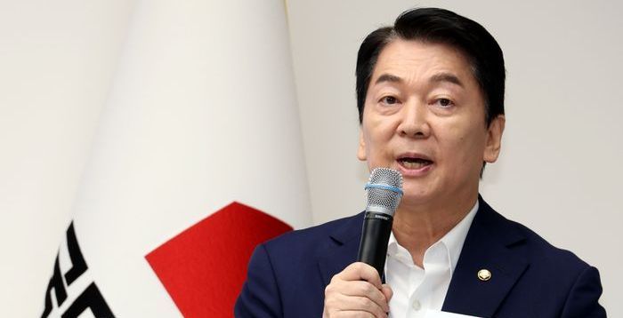 안철수 "썩은 사과 도려내야…국민의힘, 계엄·탄핵·극단만 연상"