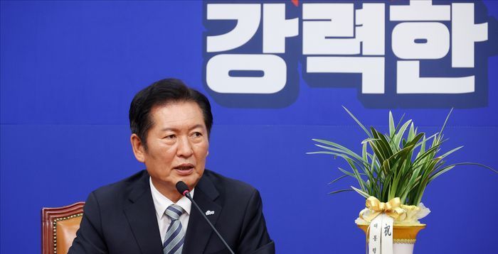 정청래 "내란세력 발본색원이 시대적 명령…의원·당원 합심해야"