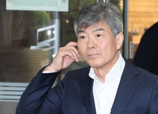 '김건희 최측근' 이종호 영장심사 출석…이르면 이날 구속 여부 결정