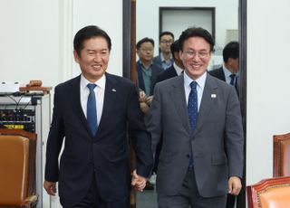 김민석 총리 만난 정청래 "당 걱정하지 마시라…알아서 잘할 것"