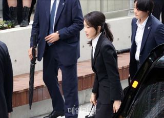 [속보] 특검팀, 김건희 여사 영상녹화 없이 조사