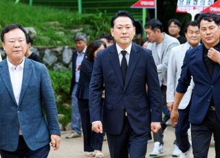 장동혁 "이춘석 '위장 탈당쇼'…국정기획위 주식거래 전수조사해야"