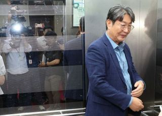 李대통령 "이춘석 차명주식 의혹 엄중하게 인식…엄정 수사하라"