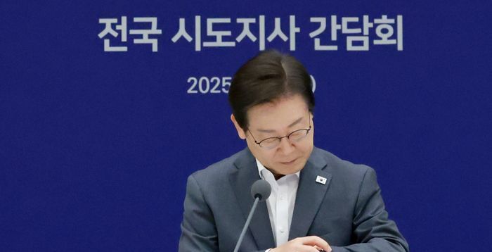 '중국이 문제' 인터뷰 해명에…국민의힘 "이재명 정부, 중국 눈치? 뭣이 무섭나"