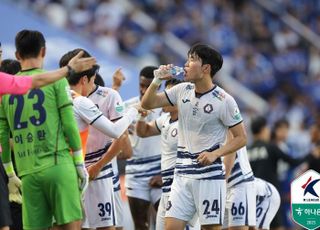 폭염 기세에 K리그 경기시간 늦춰진다