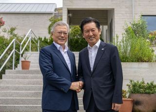 문재인 "개혁과제 잘해달라"…정청래 "보훈사업도 열심히"
