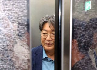 경찰, 이춘석 '차명 주식 거래 의혹' 고발인 조사…9일 시민단체 소환