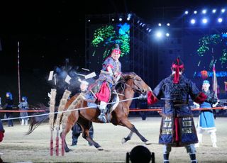정조의 야간 군사훈련 '야조(夜操)', 3년만에 수원화성문화제에서 공연