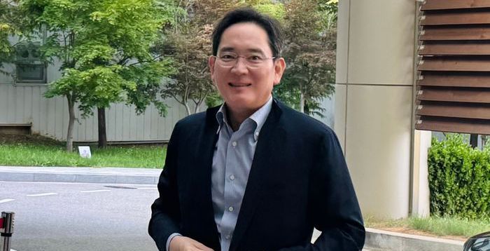 장기간 美 체류 중인 이재용, 누구 만나길래