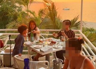 결국 고개 숙인 이시영 "美 식당 비매너 죄송, 주의할 것"