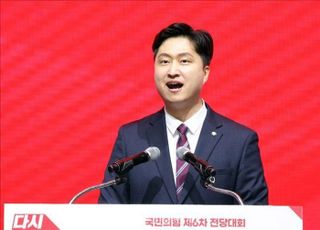 우재준 "李대통령, 나라 망치고 있어…계엄·탄핵 강 건너고 반격해야" [부울경 합동연설회]