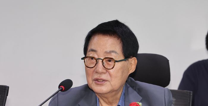 '정치 9단' 박지원의 예언…"민주당·혁신당 합당될 것"