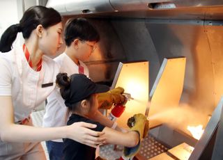 티웨이항공, 세이브더칠드런과 '크루 클래스' 진행