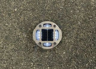 [8월 13일(수) 오늘, 서울시] 태양광 LED 도로표지병 확대 설치