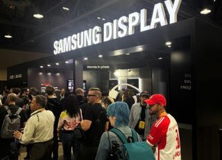 철퇴맞은 中 OLED, 美서 15년 간 퇴출된다