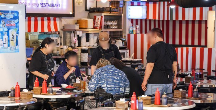“유연한 인력 운용 필수인데”…외식업계, 잇단 규제에 인건비 폭탄 우려 [국민보고대회]