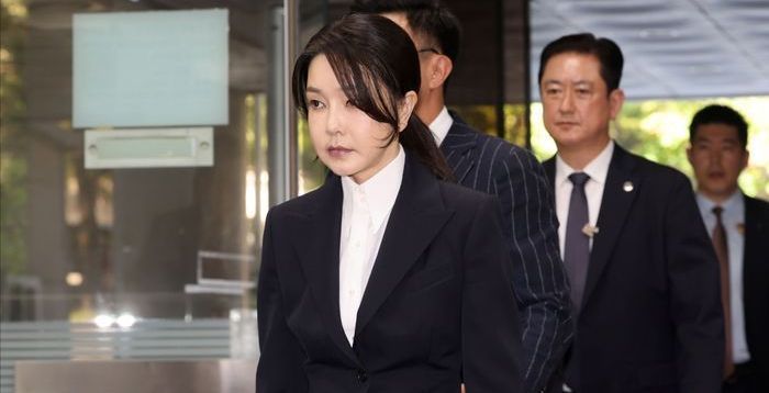 서희건설 "김건희에게 '나토 목걸이' 외 브로치·귀걸이도 선물"