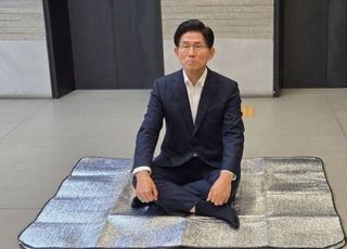 김문수, 당사서 '무기한 농성' 돌입…"무도한 특검 규탄"