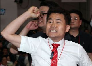 [속보] 국민의힘 윤리위, 전한길에 '경고' 결정