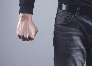 [속보] "천만 영화 출연" 40대 배우, 자택서 아내 폭행해 경찰 출동