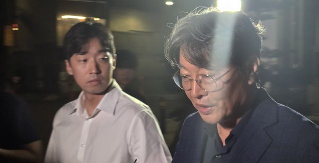 '차명거래 의혹' 이춘석, 경찰 조사 7시간 만에 종료…"국민께 사죄"
