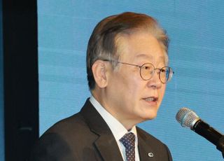 [속보] 李대통령 "일본과 미래지향적 상생협력의 길 모색"