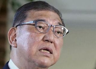 이시바 일본 총리 "전쟁의 '반성' 깊이 새겨야"…13년 만에 부활