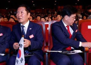 송언석, 정청래 겨냥 "악수는 사람과"…李대통령 저녁행사 초대에 "가지 않겠다"