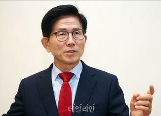 김문수 "李대통령, 北에 굴복 선언…김정은 대변인 아니면 나올 수 없는 발언"