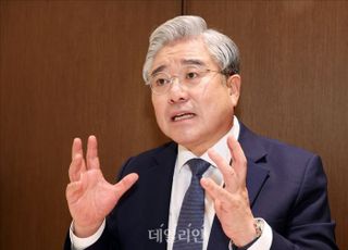 [정치의 뉴 패러다임] 최수영 "전한길, 시대가 낳은 비극…과대평가 정치 인플루언서"