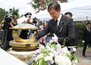 조국 "다음 선거서 국민의힘 의석 '반 이상' 줄이는 게 목표"