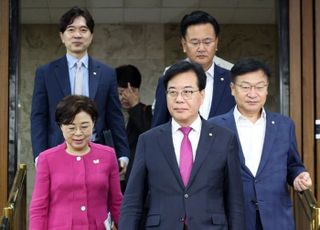 송언석 "민주당, 치졸한 행태에 개탄…본회의, 국힘 전대 뒤로 연기해야"