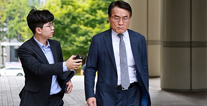 尹 '내란특검 추가기소' 사건 재판 본격 시작…1차 공판기일, 내달 26일로 지정