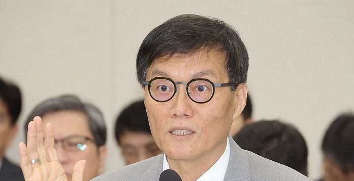 이창용 "해외 발행 스테이블코인 규제…기재부와 반드시 논의"