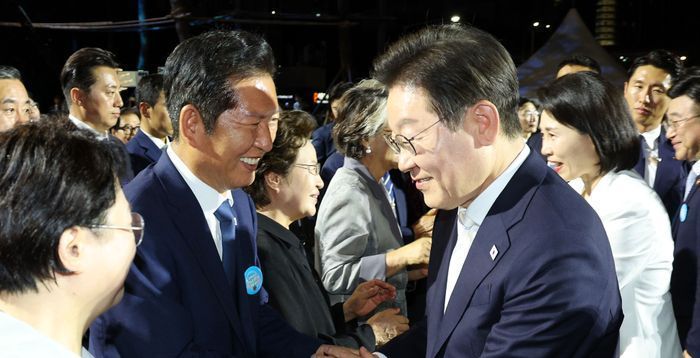 '주권 정부' '강성 대표' 출범에도 정부·여당 지지율 2주 내리 하락…왜?