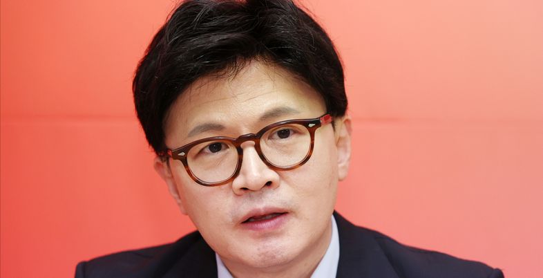 한동훈 "'1948년 건국' 말하면 역사내란?…광복절 윤미향 사면이 진짜 역사내란"