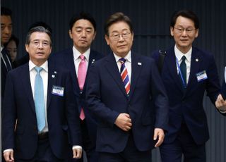 이재명 정부, 확장재정 전면 드라이브? '국채·세금' 투트랙 나서나
