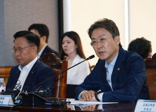 금융위, 경영난 처한 석화업계 금융지원에 ‘선 자구노력’ 강조