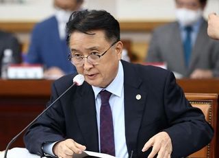 김영환 지사 '돈봉투 수수 의혹'…경찰, 충북도청 압수수색