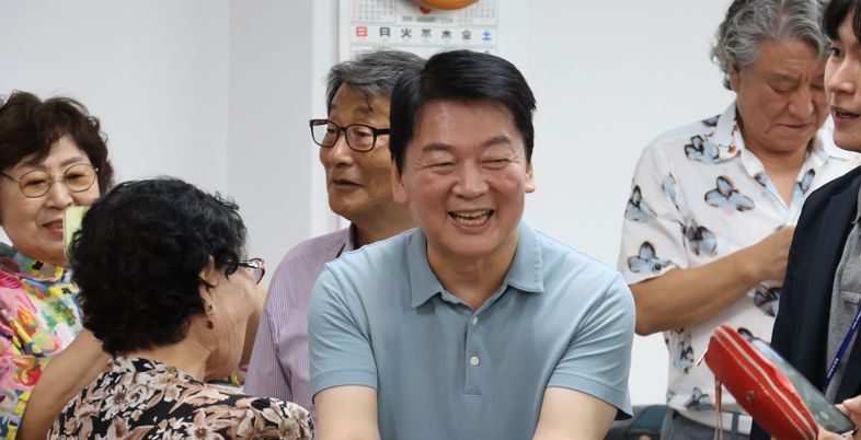 안철수 "'합리적 보수' 관심으로 투표율 높아진 듯…변화 기대할 수 있을 것 같아"