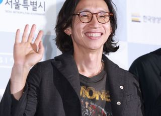 봉태규, 밝은 미소