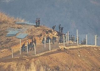 北 "한국, 공사 중인 우리 군에 경고사격"…軍 "MDL 침범 따른 조치"
