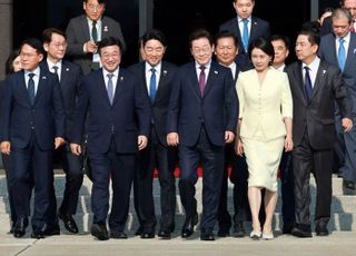 李대통령, 일본으로 출발…3박 6일 순방 일정 돌입