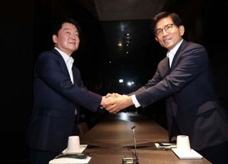 김문수, 안철수와 회동 "힘 합쳐 이기자"…安 "윤석열과 절연"