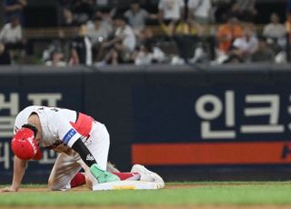 KIA 박정우, 끝내기 주루사 이후 팬과 설전…징계성 엔트리 말소