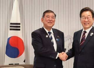 李대통령, 이시바 日총리와 정상회담 개시